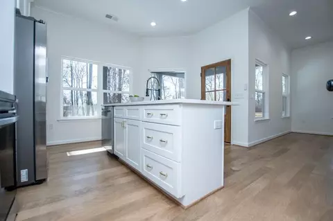 Entry Way - 90 Ayers Rd, Bowdon, GA 30108 photo 4 of 9