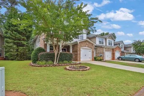 3461 Dianthus Ln, Lawrenceville, GA 30044