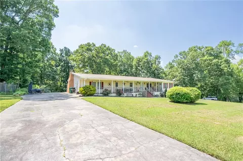 312 Gail St NW, Adairsville, GA 30103