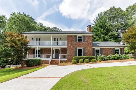 4047 Dunwoody Club Dr, Dunwoody, GA 30350