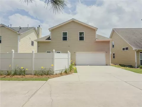 Exterior - 557 Pringle Dr, Suwanee, GA 30024 photo 5 of 5