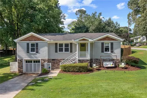 984 Ridgecrest Dr SE, Smyrna, GA 30080