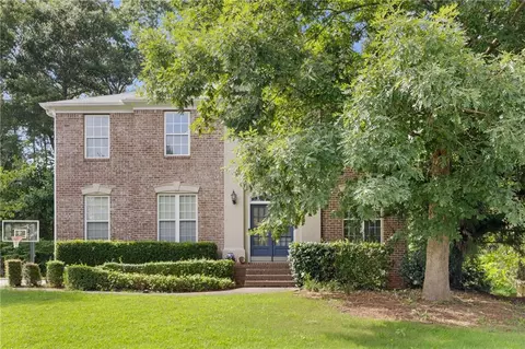 6057 Glencedar Ln, Atlanta, GA 30349
