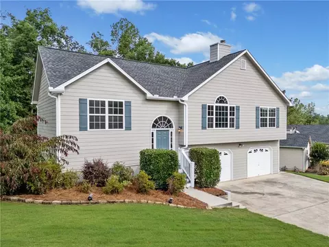42 Oak Springs Ln, Dallas, GA 30132
