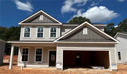 209 Annie Ln, Statham, GA 30666