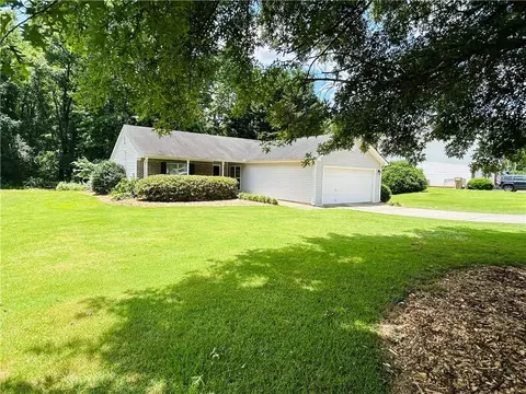515 Pin Oak Dr, Bethlehem, GA 30620
