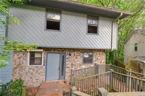 1352 Overlook Cv SE, Smyrna, GA 30080