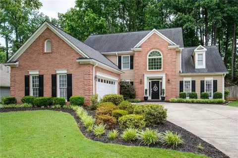 2192 Nine Oaks Dr NW, Kennesaw, GA 30152