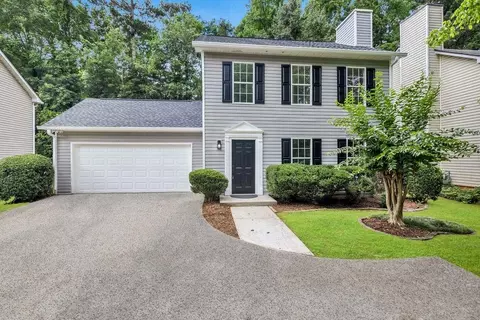 4800 Countryside E, Stone Mountain, GA 30083