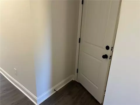 Entry Way - 23 Taylor St, Toccoa, GA 30577 photo 1 of 5