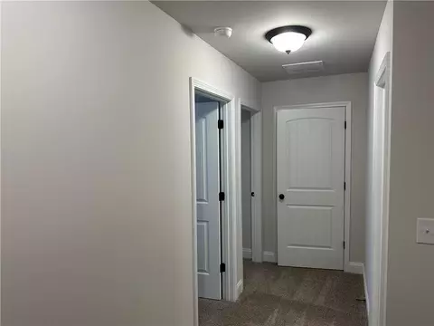 Entry Way - 23 Taylor St, Toccoa, GA 30577 photo 4 of 5