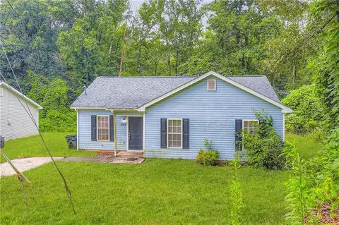 7127 Greenway Cv SW, Covington, GA 30014