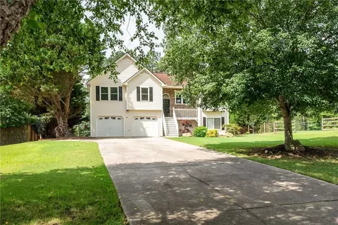 97 Caroline Ln, Dallas, GA 30132