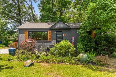 2468 Fallview Ter, Atlanta, GA 30344