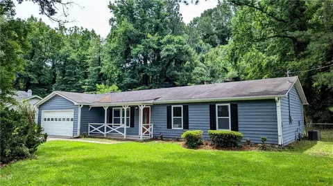 5177 Mccarter Sta, Stone Mountain, GA 30088