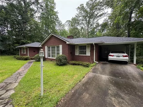 127 Pirklewood Cir, Cumming, GA 30040