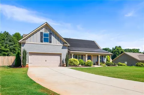 162 Ashton Ln, Statham, GA 30666