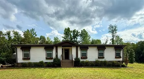 143 T South Dr, Cleveland, GA 30528