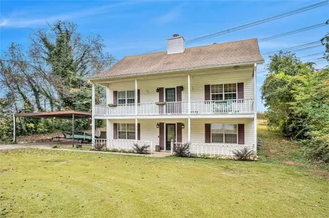 4141 Willow Ridge Rd, Douglasville, GA 30135
