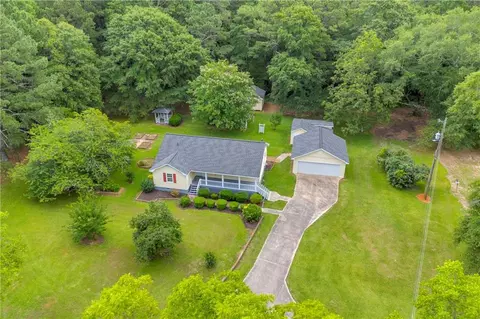 3100 Meadow Trl, Loganville, GA 30052