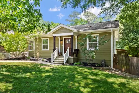 1734 8th St, Chamblee, GA 30341