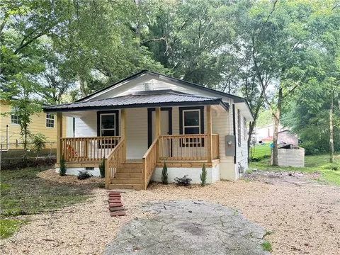 105 Dogwood Cir, Gainesville, GA 30501