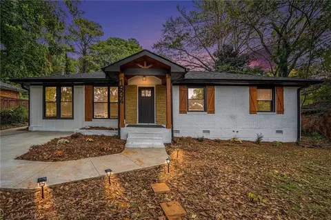 1934 Pinedale Pl, Decatur, GA 30032