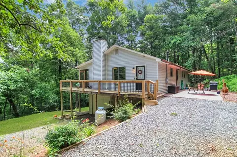 83 Valley Dr, Ellijay, GA 30536