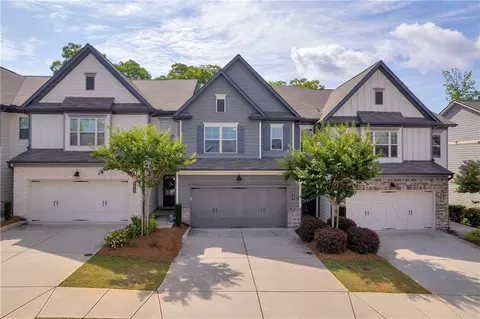 5615 Parkview Ln, Flowery Branch, GA 30542