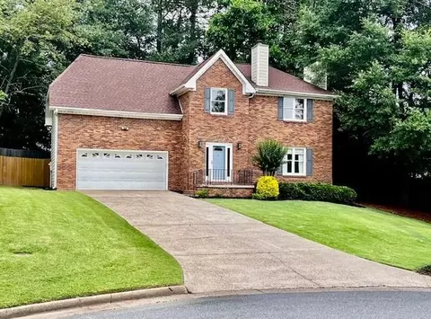 4638 Villa Chase Dr NE, Marietta, GA 30068