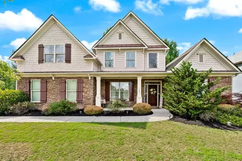 1626 Waterchase Dr, Dacula, GA 30019