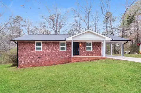 101 Longstreet Cir, Oxford, GA 30054