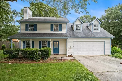 4214 Fiddlers Bnd, Loganville, GA 30052