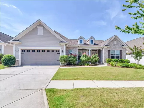 302 Burberry Ct, Griffin, GA 30223