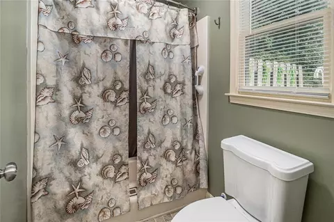 Bath - 50 Blackberry Ln, Covington, GA 30016 photo 2 of 3