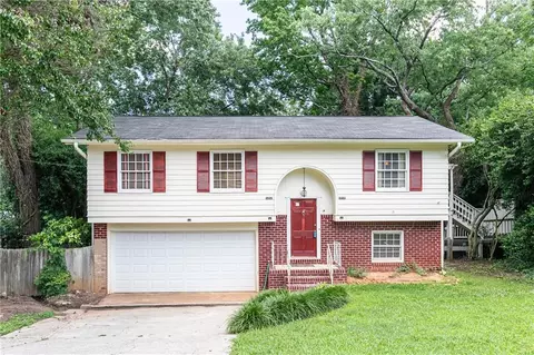 2831 Carolyn Dr SE, Smyrna, GA 30080