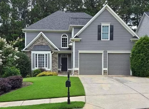 595 Bentleaf Dr, Dallas, GA 30132