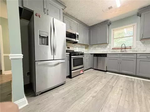 2433 Robin Ridge Dr, Dacula, GA 30019 photo 12