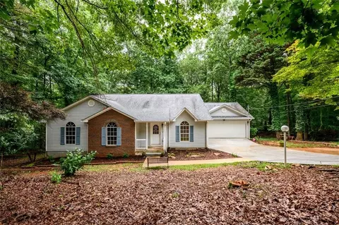 3105 The Trail Rd, Gainesville, GA 30501