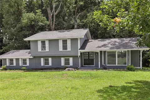 2849 Snapfinger Rd, Decatur, GA 30034