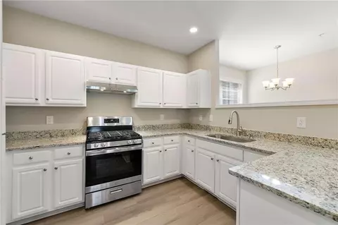 213 Riverstone Commons Cir, Canton, GA 30114 photo 10