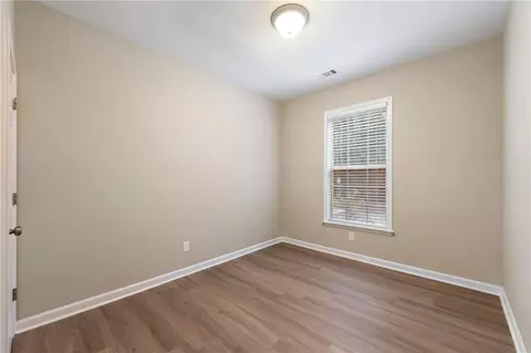 213 Riverstone Commons Cir, Canton, GA 30114 photo 5