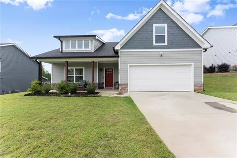 6390 Woodland Station Dr, Lula, GA 30554