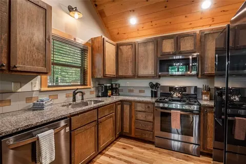 68 Whispering Hawk Ct, Morganton, GA 30560 photo 24