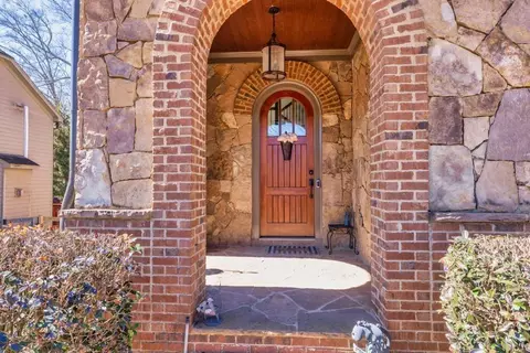 4595 Carriage Walk Ln, Cumming, GA 30040