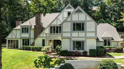 5755 Heards Forest Dr, Atlanta, GA 30328