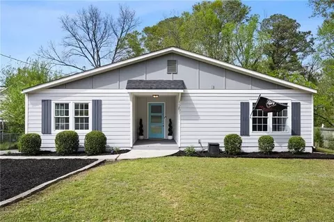 1251 Pierce Ave, Smyrna, GA 30080