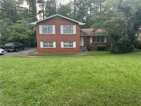1046 Sans Souci Way, Clarkston, GA 30021