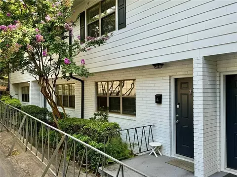 1683 Briarcliff Rd NE #4, Atlanta, GA 30306
