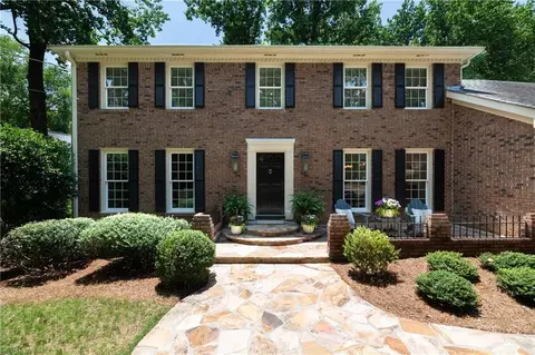 6960 Hunters Branch Dr, Atlanta, GA 30328